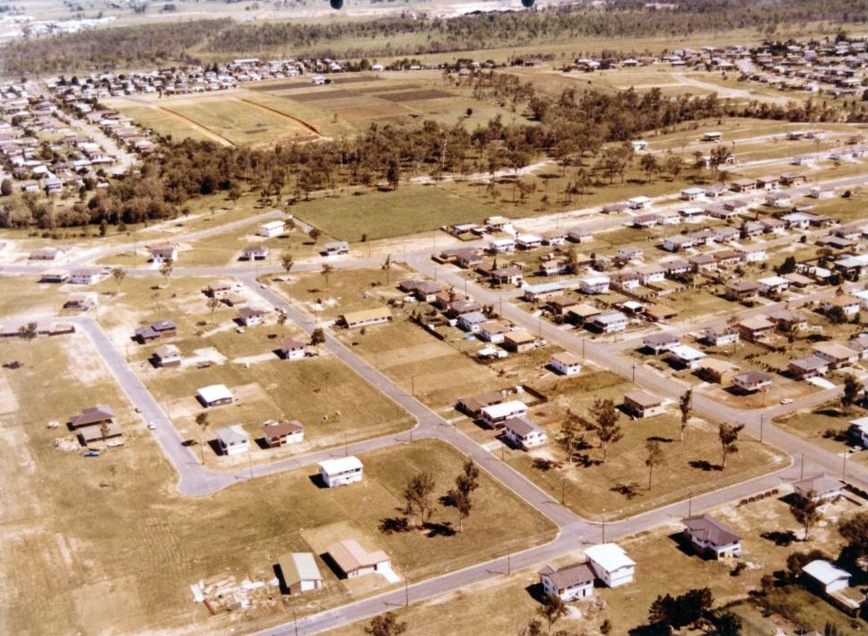 Aerial photograph of Bray Park before 1983
