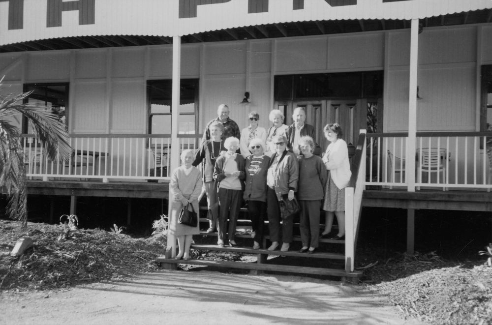 Petrie Historical Society members at the replica of the North Pine Hotel at North Pine Country Park, 1995