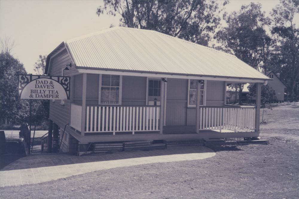 North Pine Country Park - Dad &amp; Dave's Billy Tea &amp; Damper,1995
