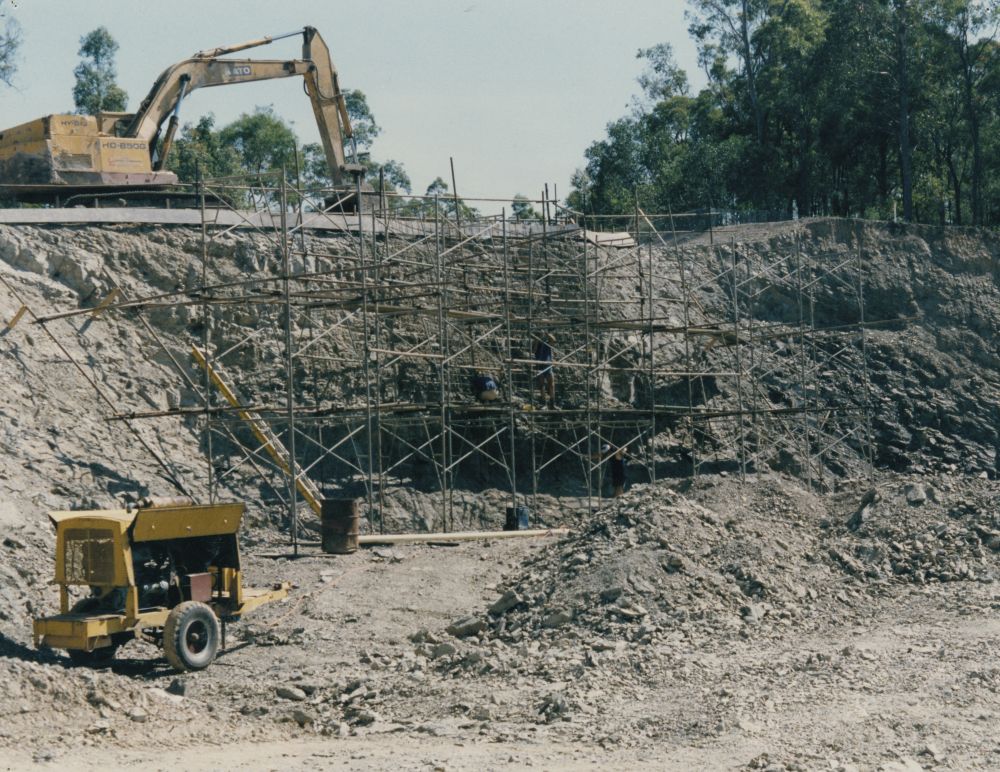 Construction of the Hutton Road No.2 Water Reservoir, 1988