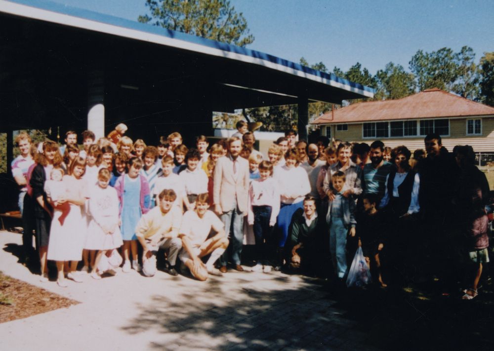 Samford Church of Christ, 1987
