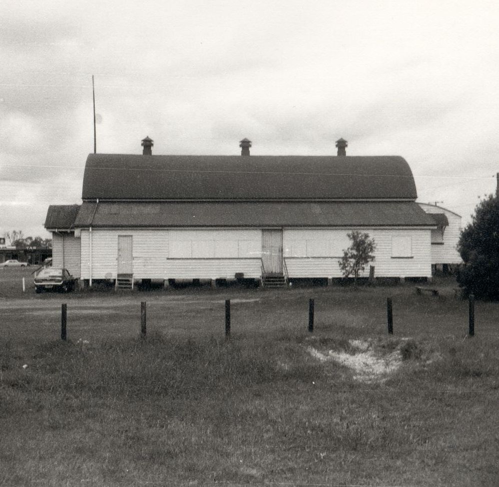 North Pine School of Arts, Petrie, 1976
