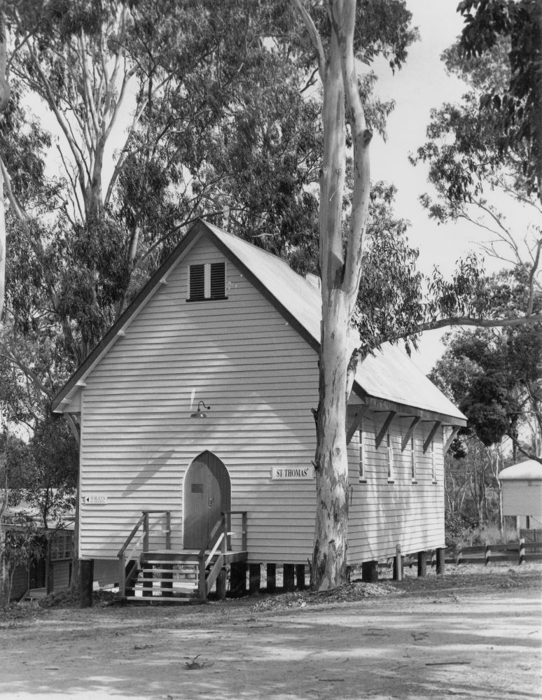 St. Thomas' Church of England, North Pine Country Park in 1994