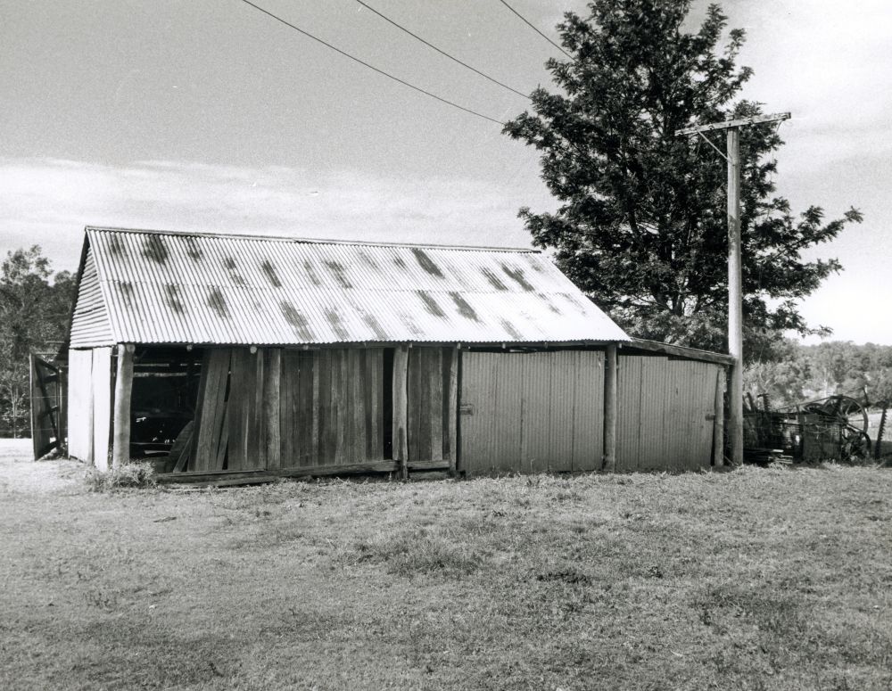 Barn, North Pine Country Park, 1994