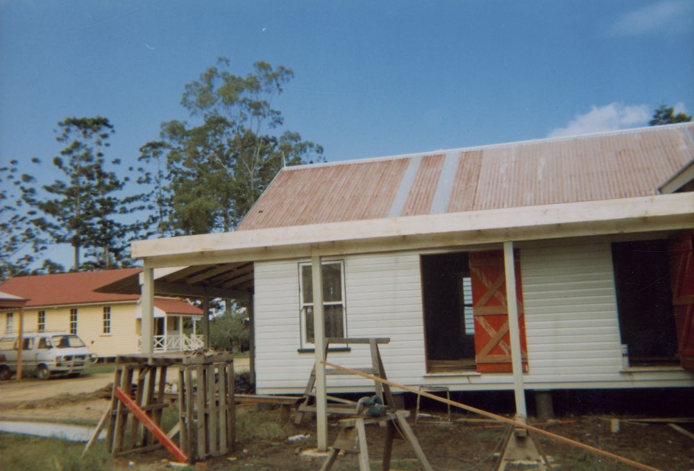 Construction of the Bakehouse, North Pine Country Park, ca. 1984
