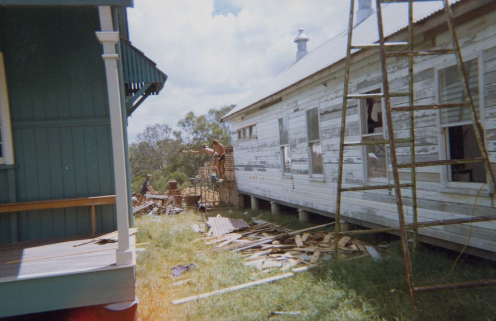 Construction of the Bakehouse, North Pine Country Park, ca. 1984