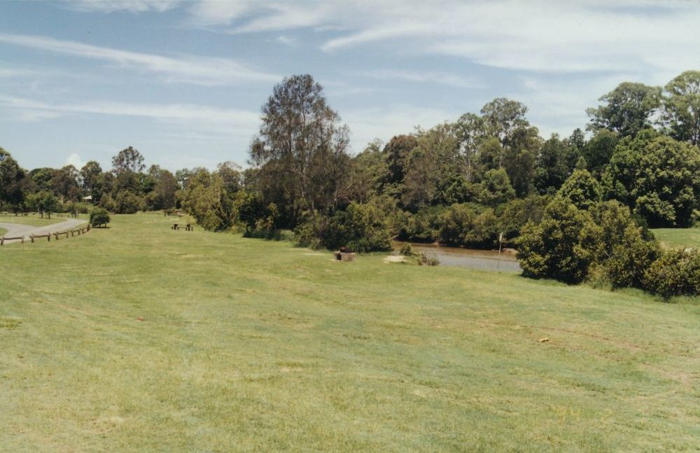 North Pine River at Sweeney Reserve, Petrie