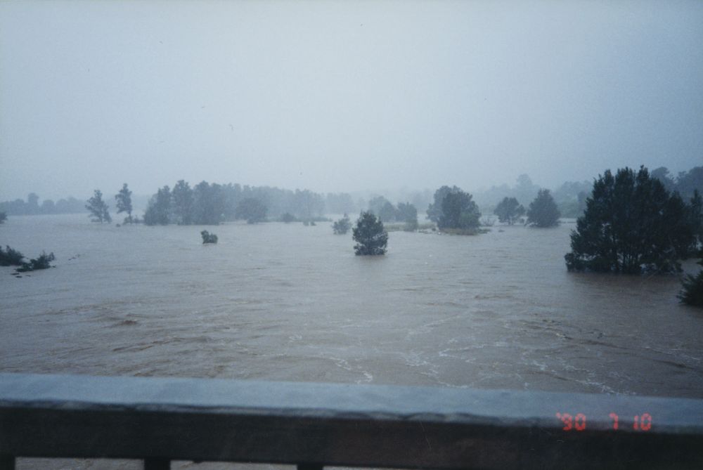 Flooding of South Pine River, April / May 1996