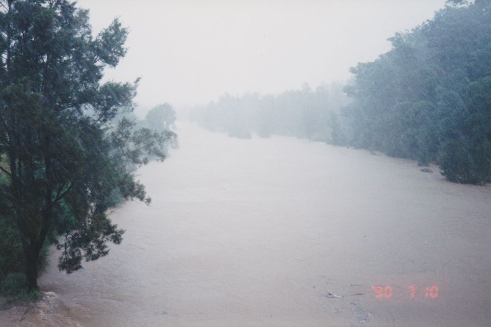 Flooding of South Pine River, April / May 1996