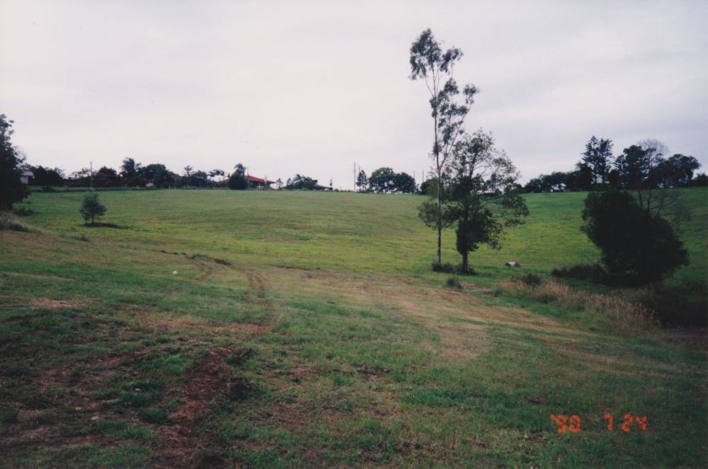 Open land at Petrie on Pine housing estate, Petrie, 1996