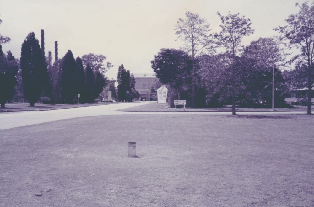 Australian Paper Mill at Petrie, 1995