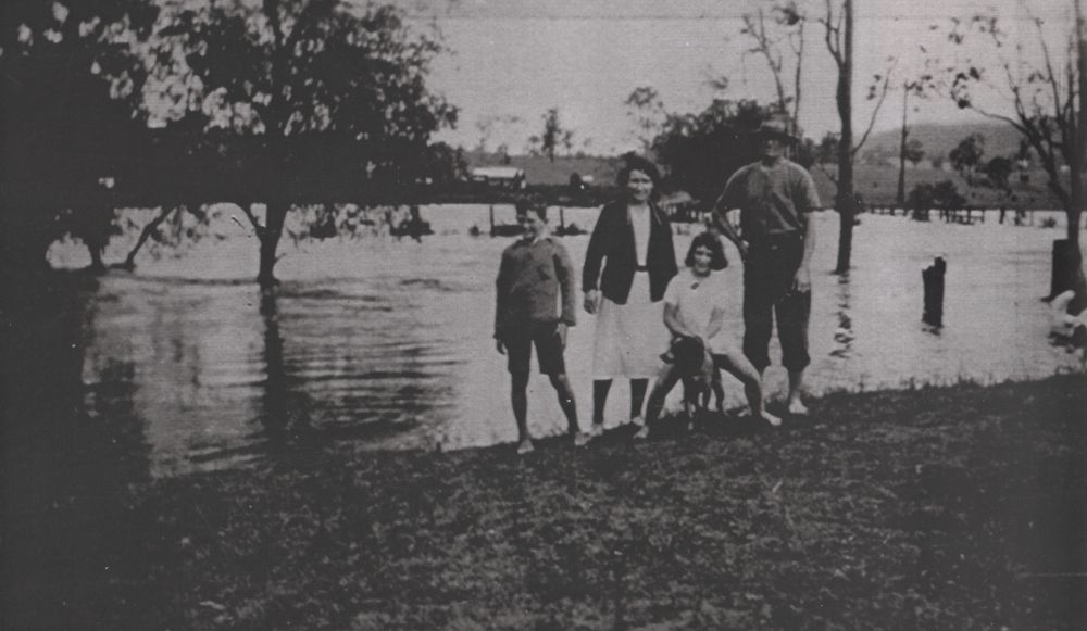 Kedron Brook in flood, Dawson Parade Arana Hills, 1931