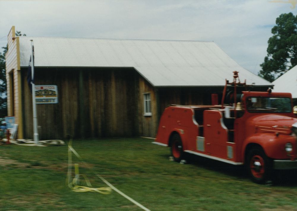 North Pine Volunteer Fire Brigade at North Pine Country Park, ca. 1980s