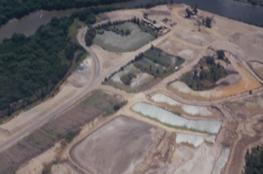 Aerial view of Boral's extractive industry operations at Lawnton, 1996