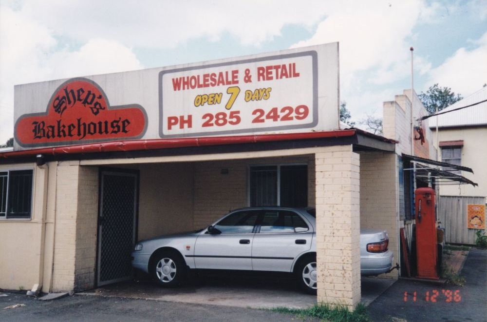 Shep's Bakehouse, Petrie, 1996