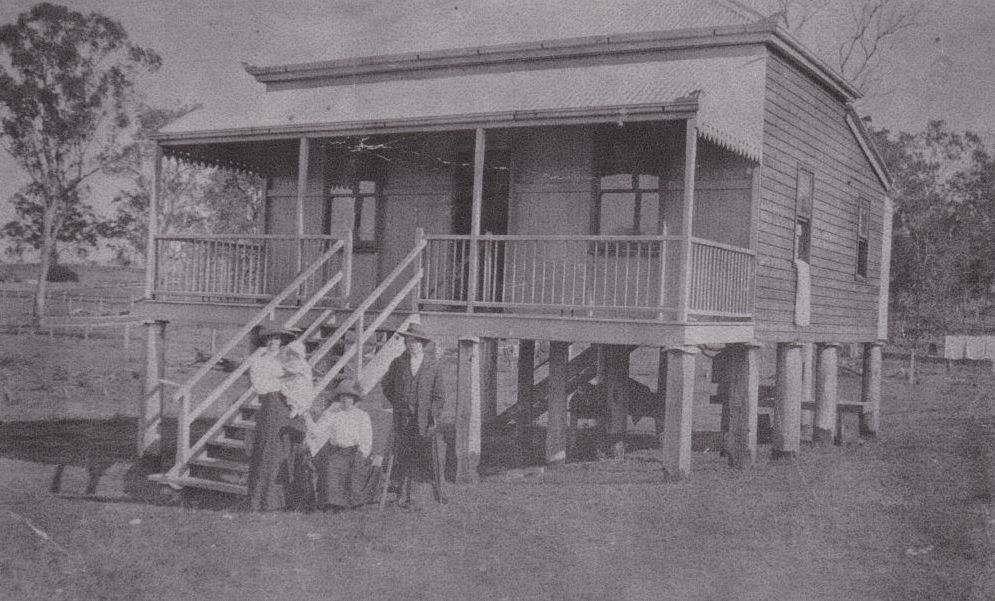 Hermann family at Petrie, ca. 1910