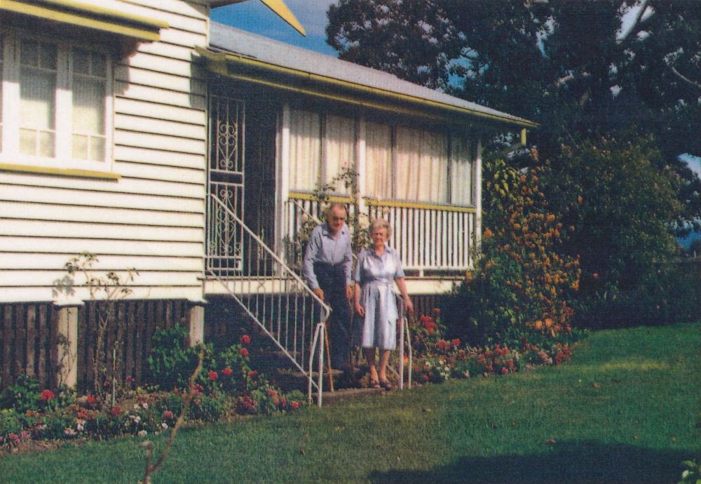 Reg and Doris Draper of Draper's Crossing, ca. 1990s