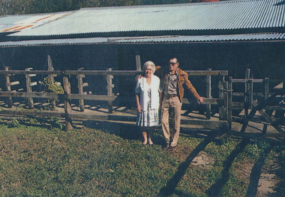 Mr and Mrs Hansell, ca. 1990s