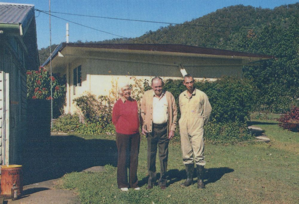 Lee, Thelma and Derek Nixon-Smith, ca. 1990s