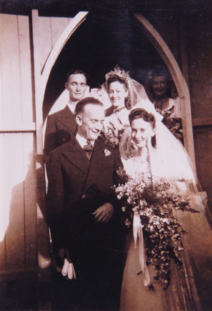 Wedding of Edna Hermann and Bruce Maxwell, 1946