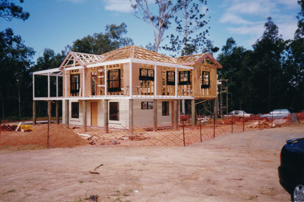 Caretaker's residence under construction at North Pine Country Park, 1998