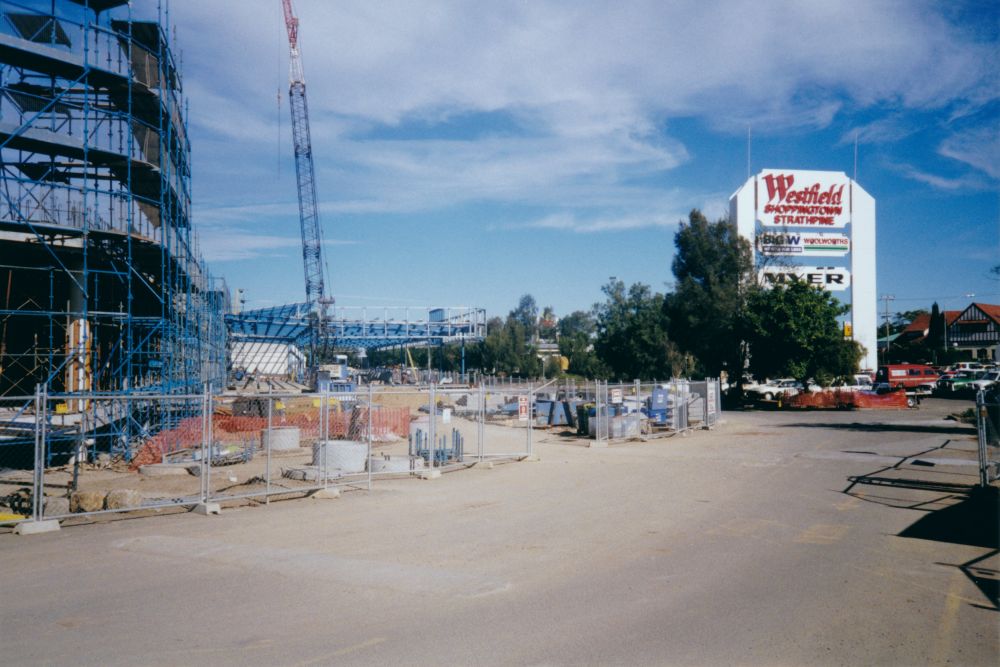 Construction of extensions to Westfield Shoppingtown, Strathpine, 1998