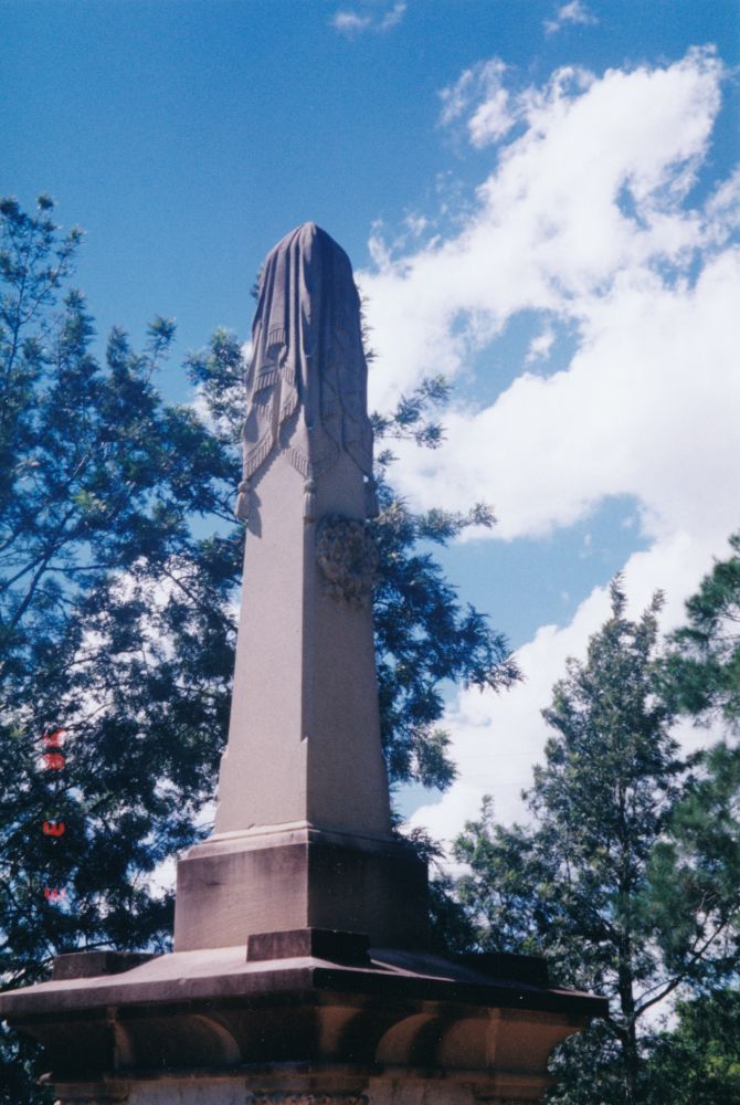 Tom Petrie Memorial at Petrie, 1998