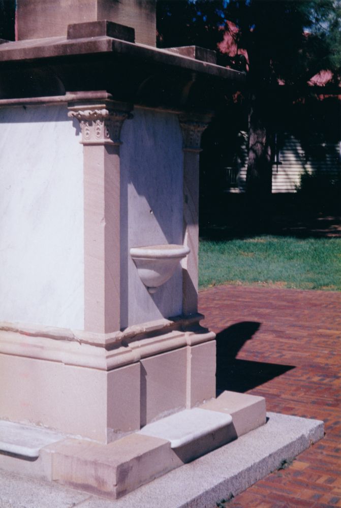 Tom Petrie Memorial at Petrie, 1998