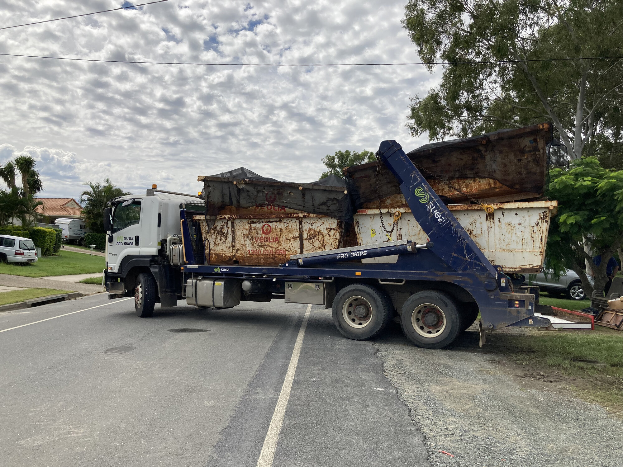 February 2022 Floods - Rothwell - Rubbish pick up
