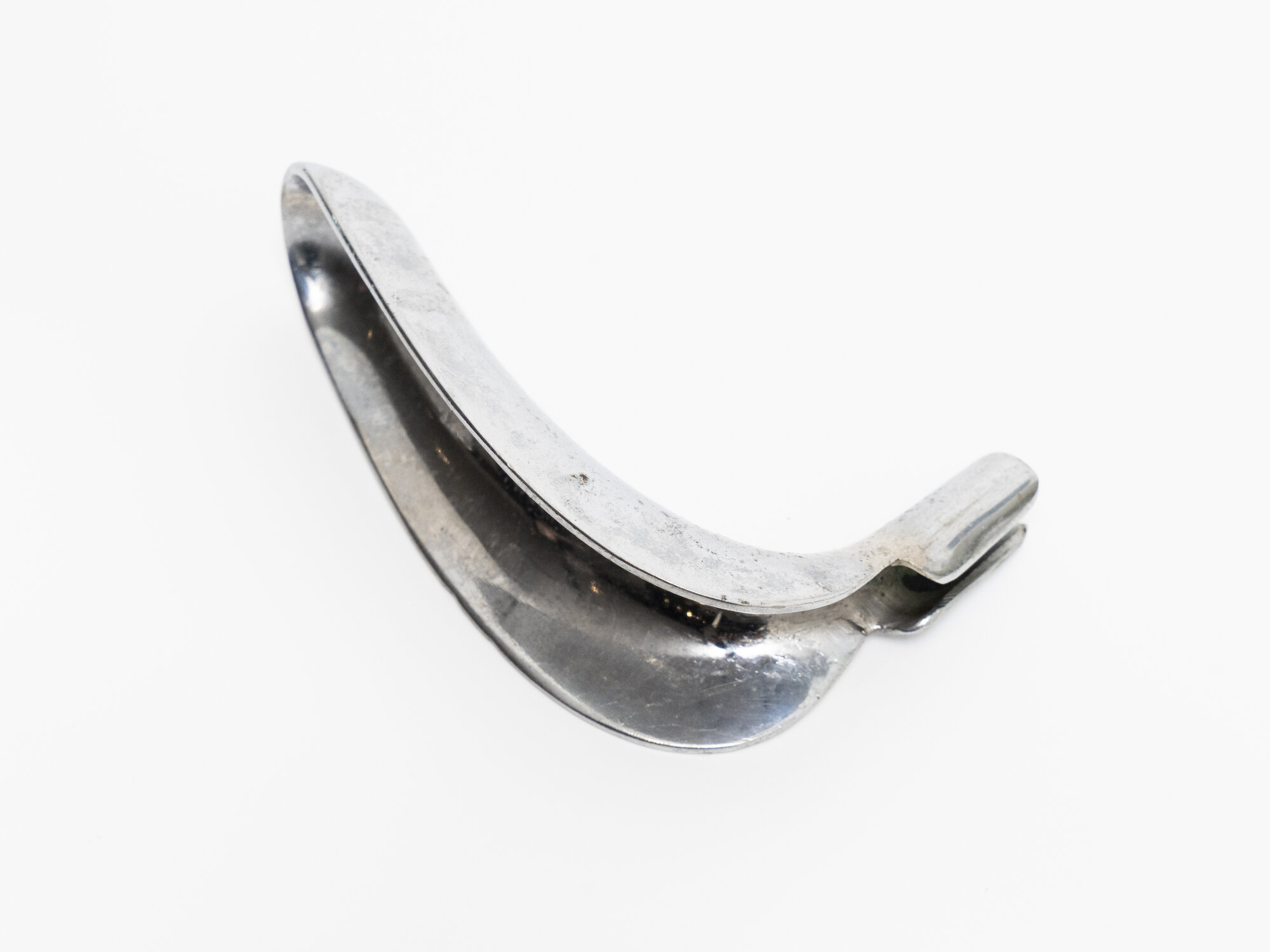 Retractor blade
