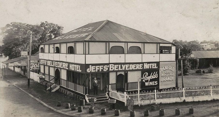 Jeff's Belvedere Hotel