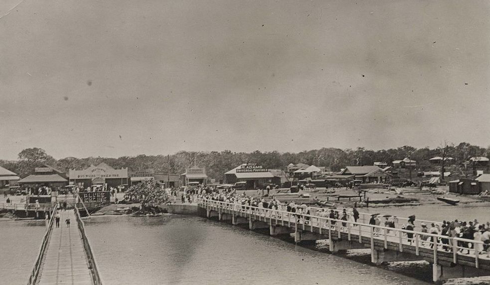 Redcliffe Jetty Opening Day 1922