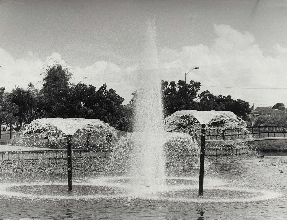 Fountain in Humpybong Creek