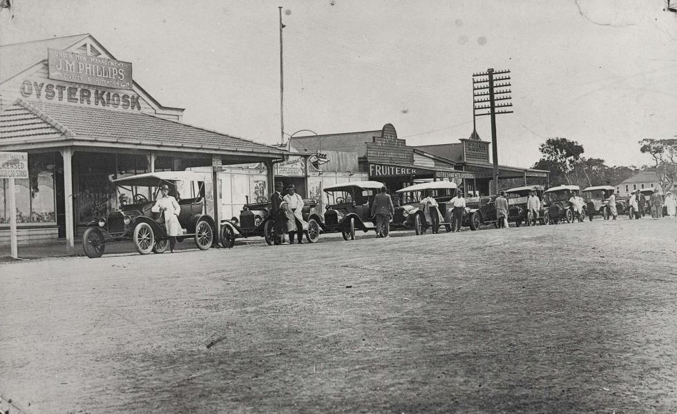 Taxis at Redcliffe