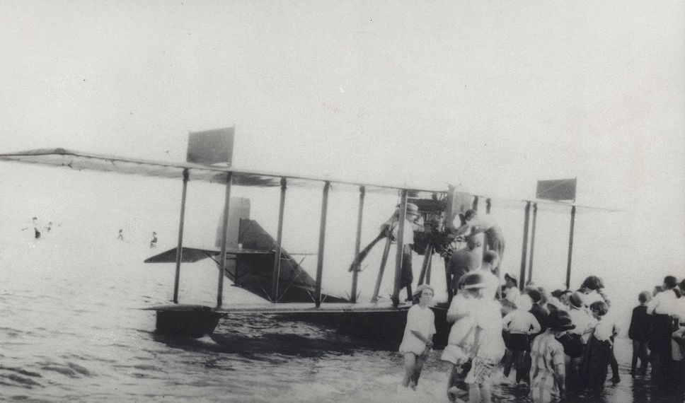 Seaplane at Margate Beach