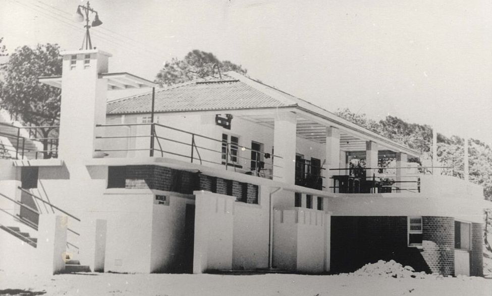 Kiosk at Suttons Beach