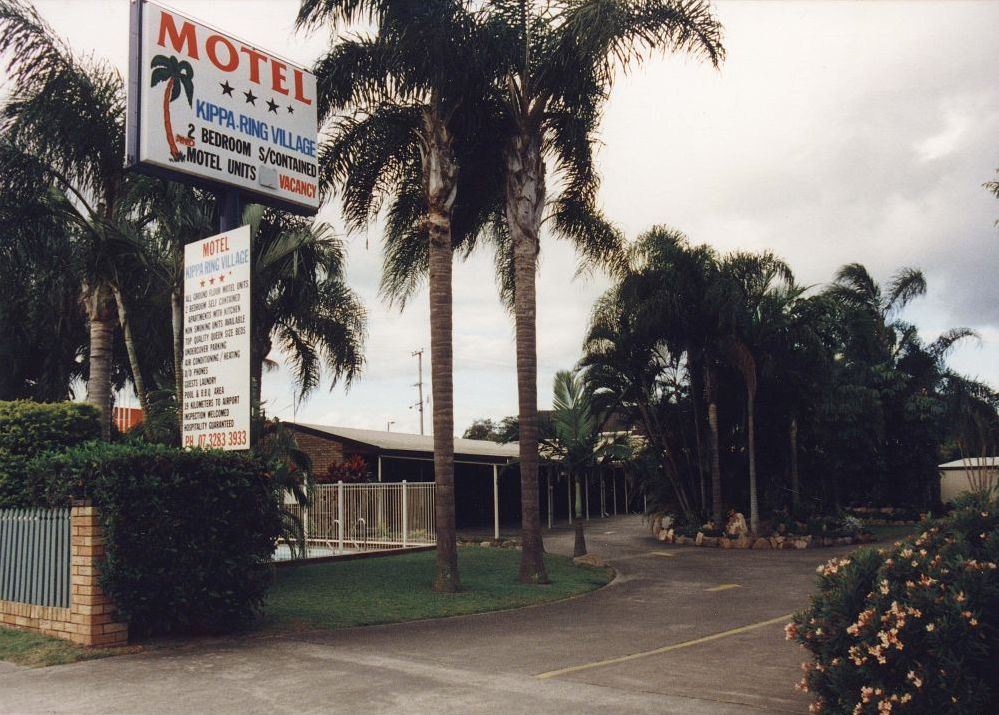 Kippa-Ring Village Motel