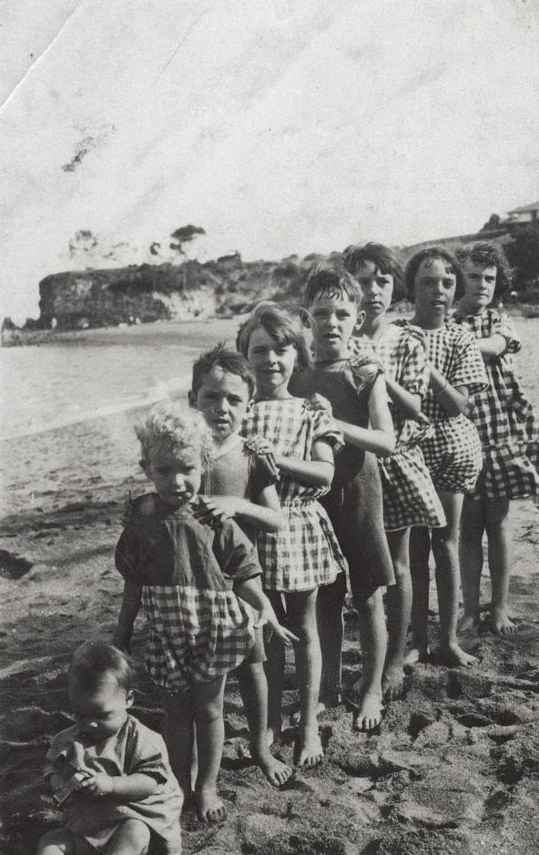 Schultz and Scrine children