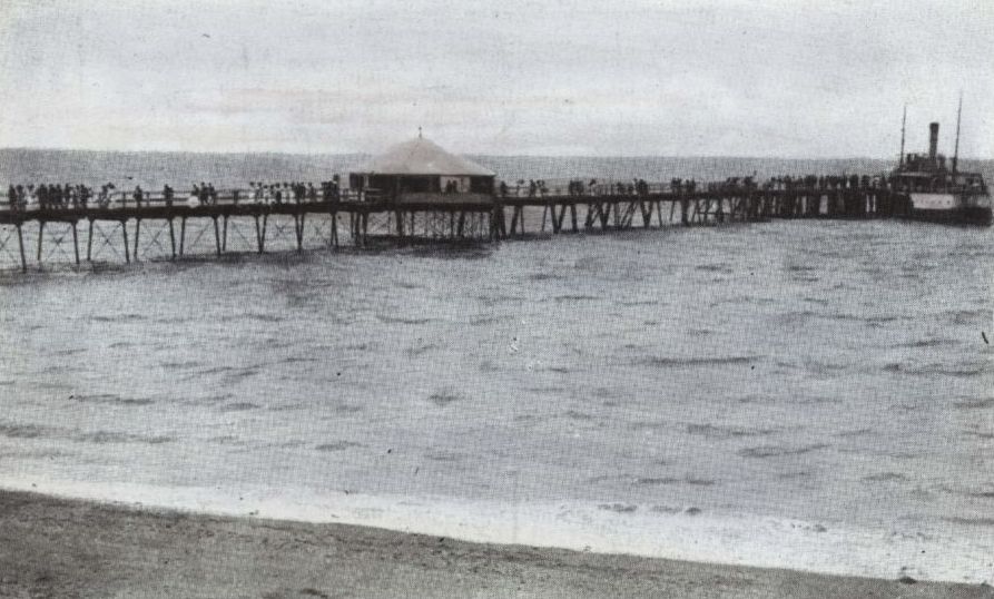 Emerald at Redcliffe Jetty