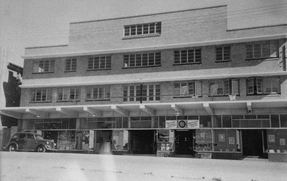 Comino's Arcade