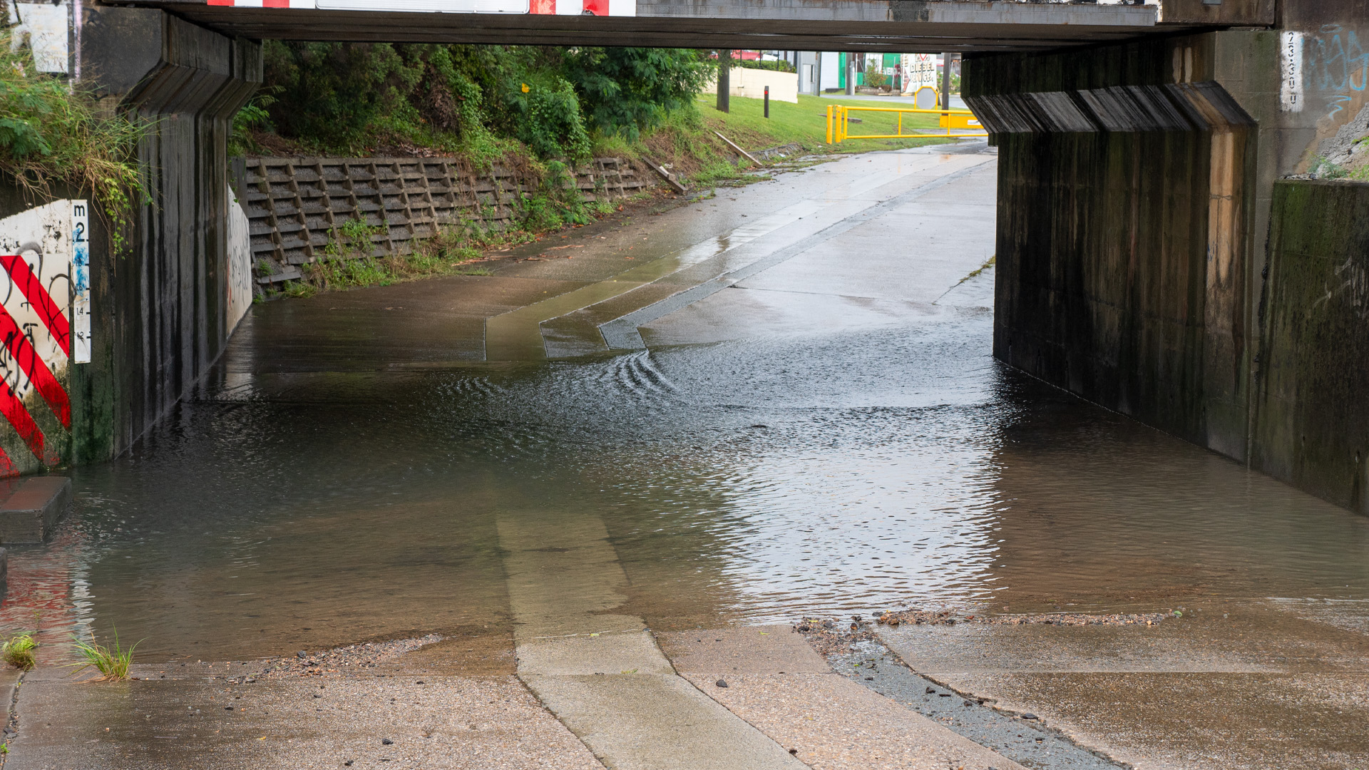Flooding Mott Street, Strathpine - May 2022