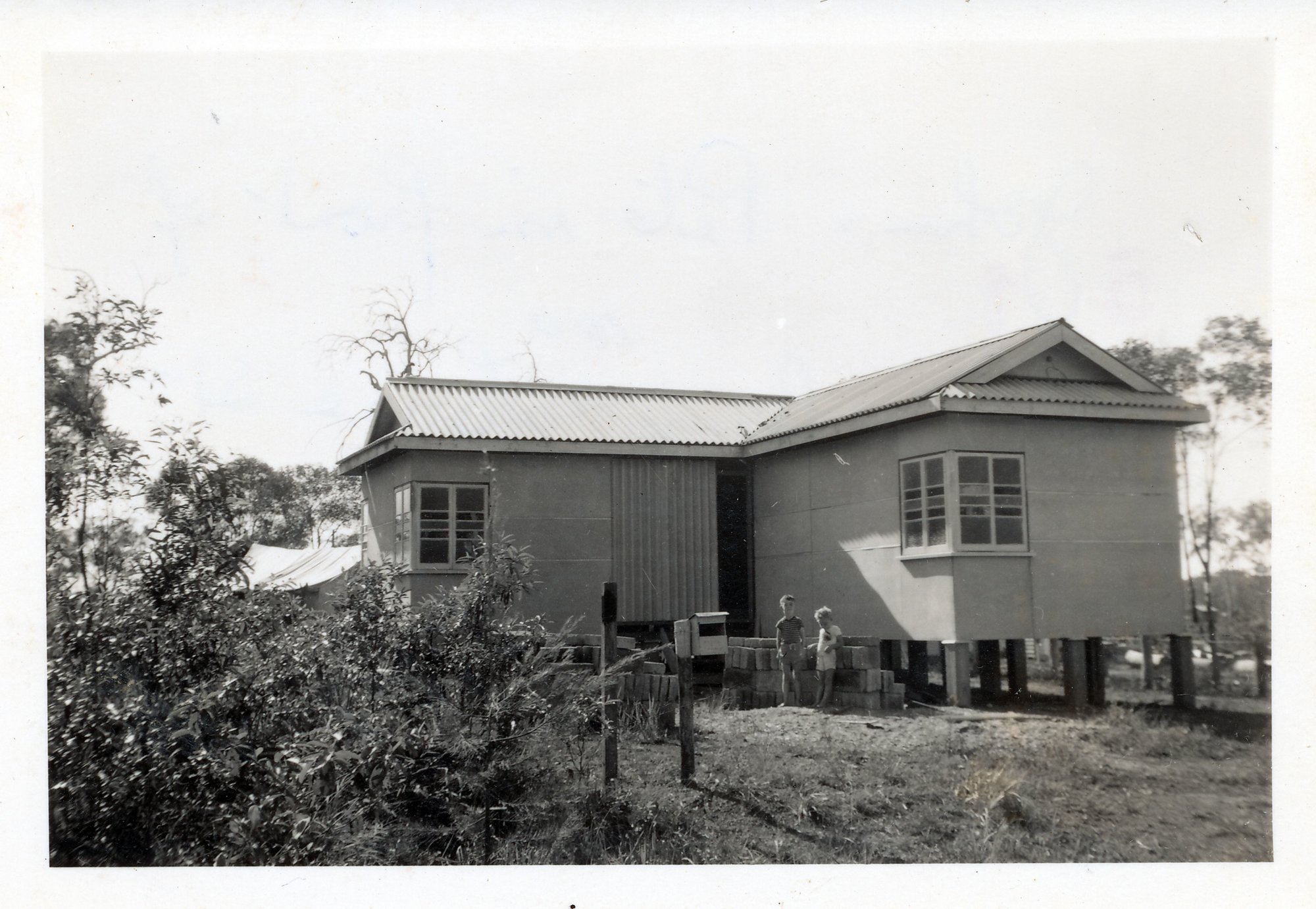 Mum's house 100 Laura Street before the patio was added