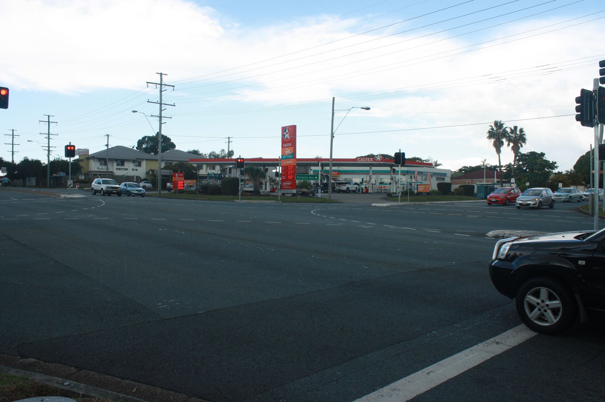 Intersection of Anzac Avenue and Victoria Avenue - Redcliffe - 3