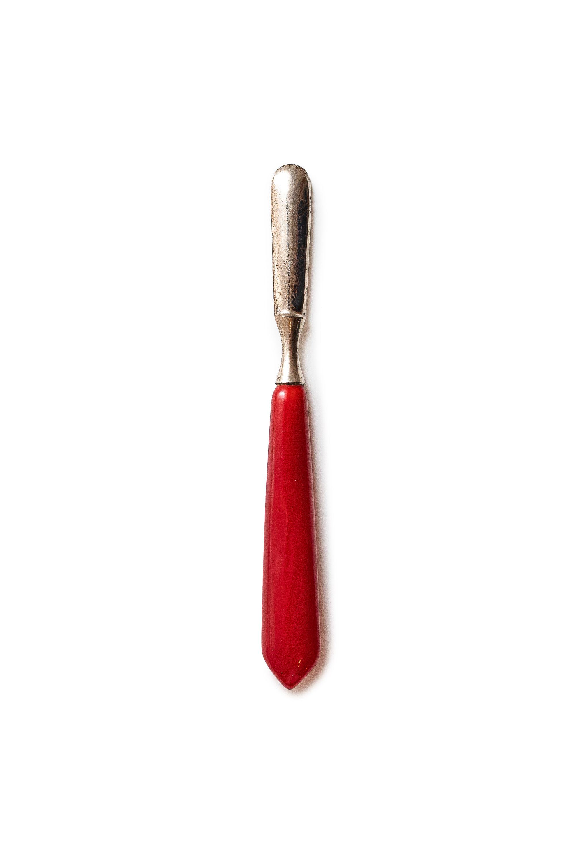 Cuticle tool