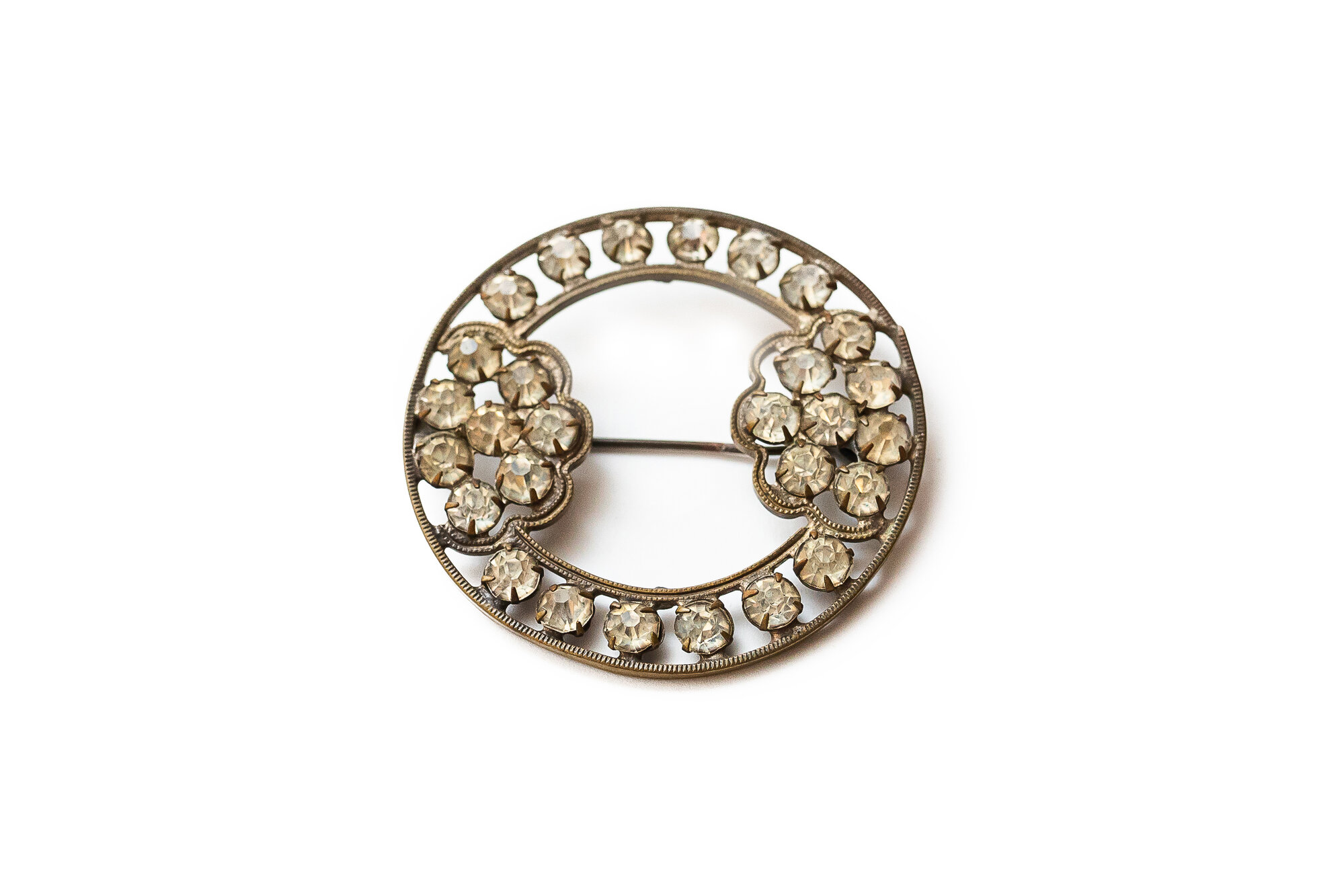 Brooch - circle