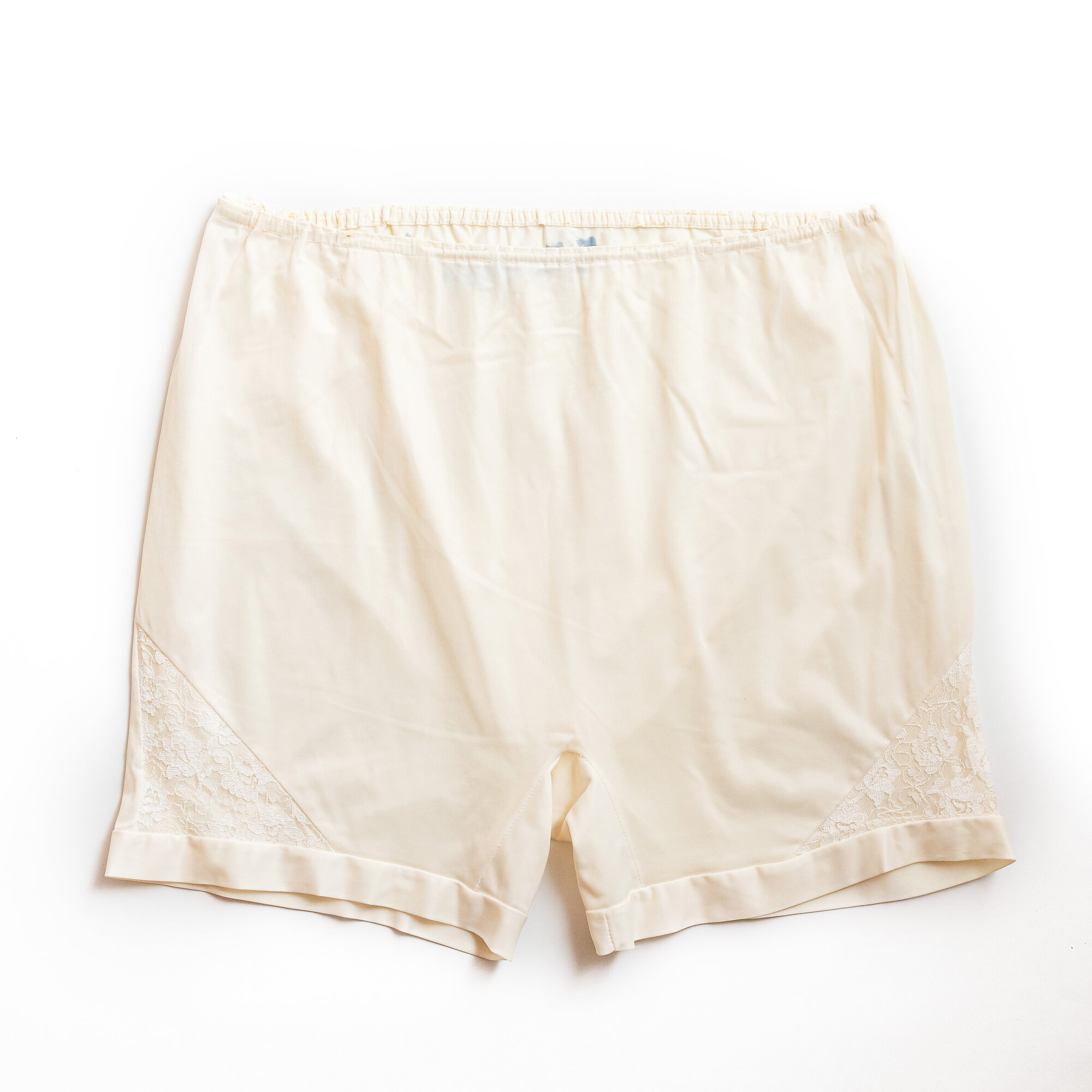 Knickers