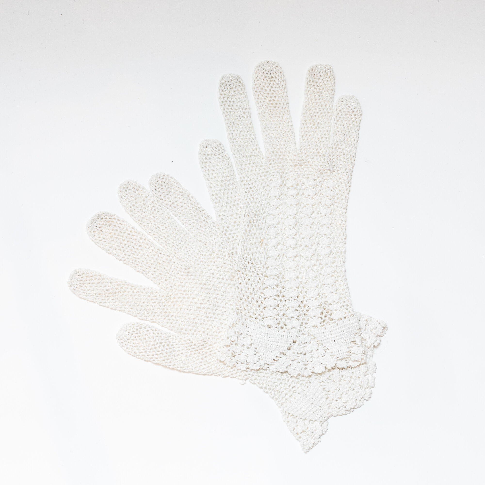 Crochet gloves