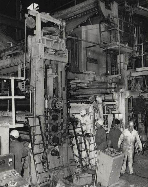 Petrie Mill - Machine - 1974 - 5 September 1974