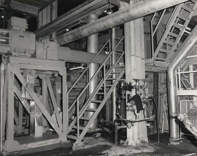 Petrie Mill - Machine - 1974 - 5 September 1974