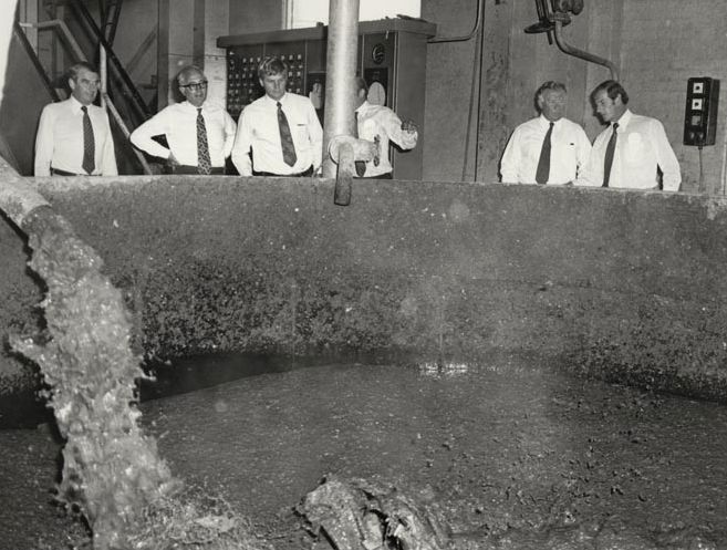 Visit by the Governor of Queensland - Sir Colin Thomas Hannah